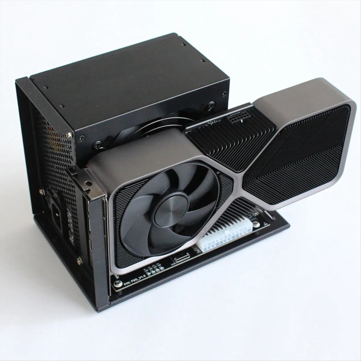 !DT~D1030F9G-BK7 การ์ดแสดงผลภา - External Gpu Dock Pcie 4.0 Oculink บทวิจารณ์และราคา
